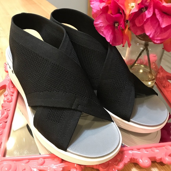 Easy Spirit Shoes - ⬇️Easy Spirt Blast 2 Ladies Sandals-NWT